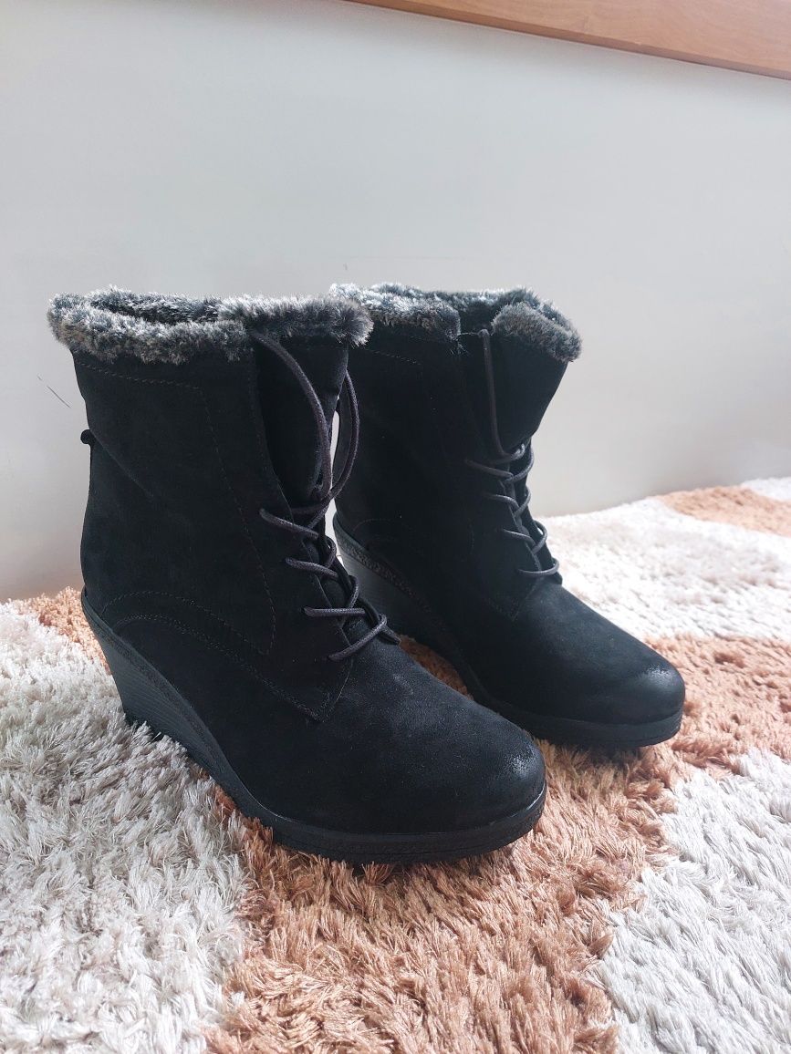Buty zimowe na koturnie