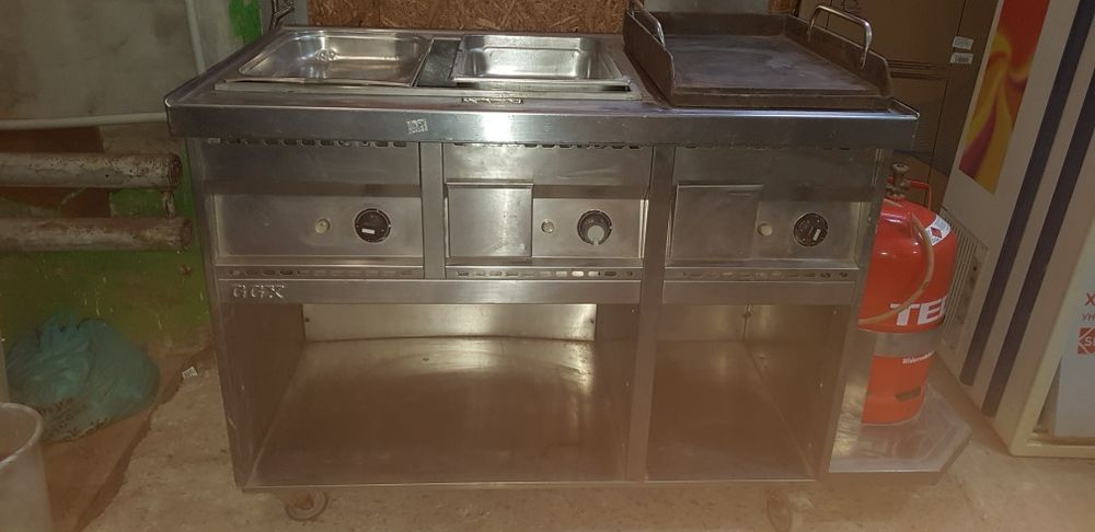 Газовий гриль плита  работает от балона