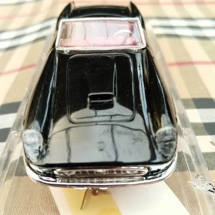 1/43 Ferrari 250 GT Califórnia Spyder 1960 - Vitesse