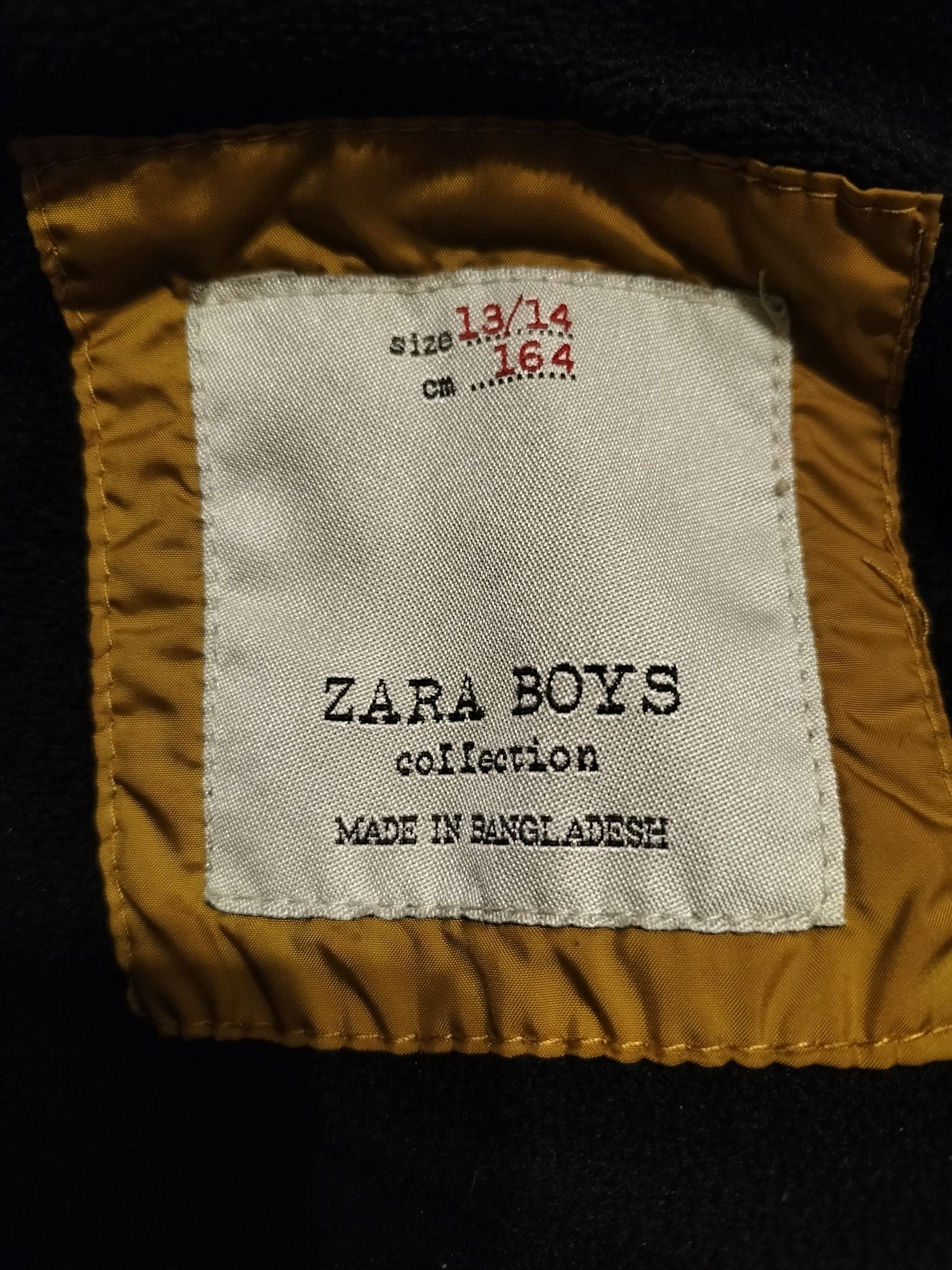 Продам куртку ZARA BOYS
