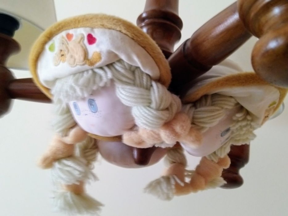 Candeeiros de quarto para menina