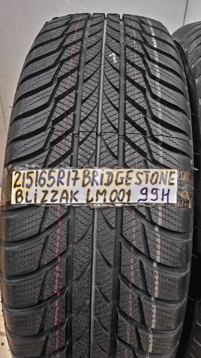 шини 215/65R17. Bridgestone . 8,5мм. 2023р. зима