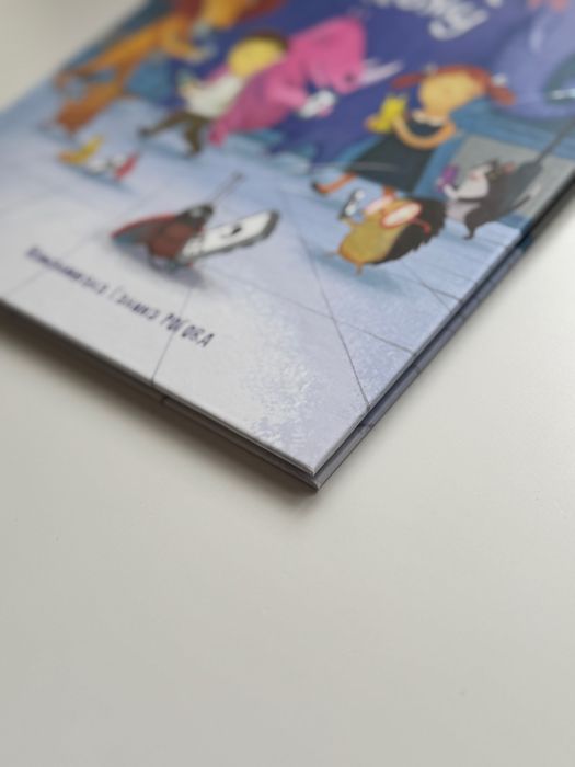 Книга Вірші Комашка Писала Нікому. Григорій Фалькович. Vivat