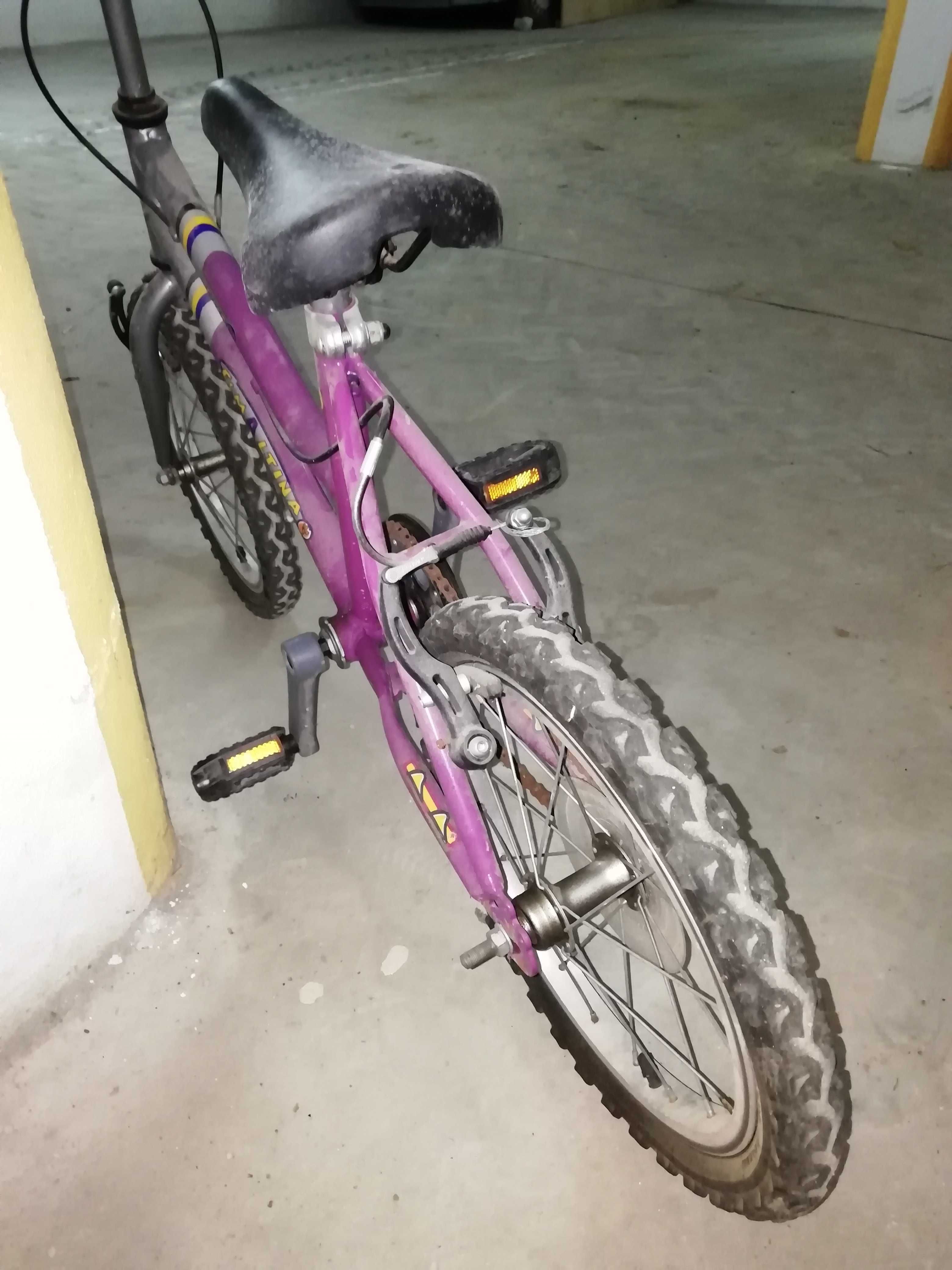 Bicicleta para menina