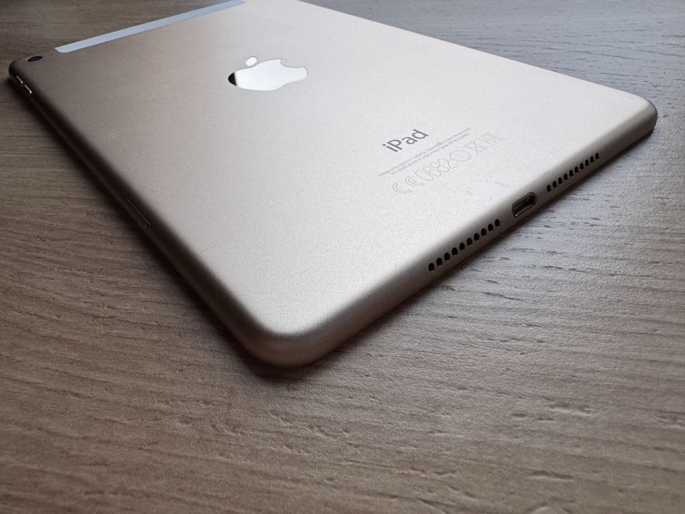 iPad mini 4 128GB Cellular LTE