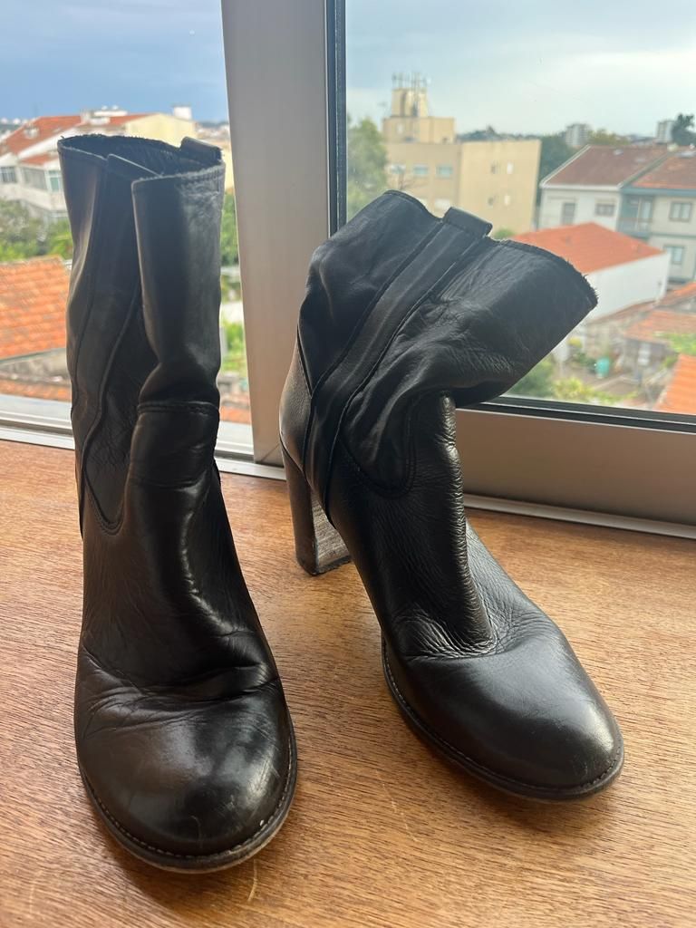 Botins em pele, pretos tamanho 40