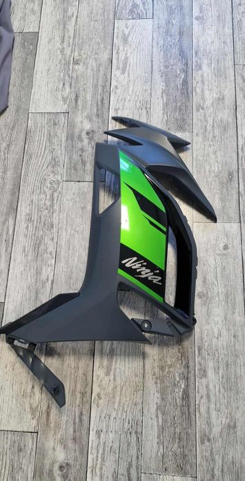 Kawasaki ninja z650 owiewki/plastiki