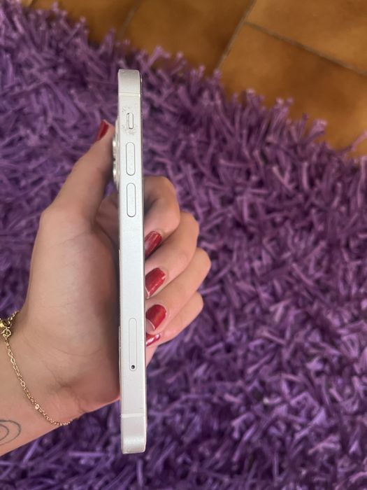 Iphone 12 mini com vidro traseiro partido