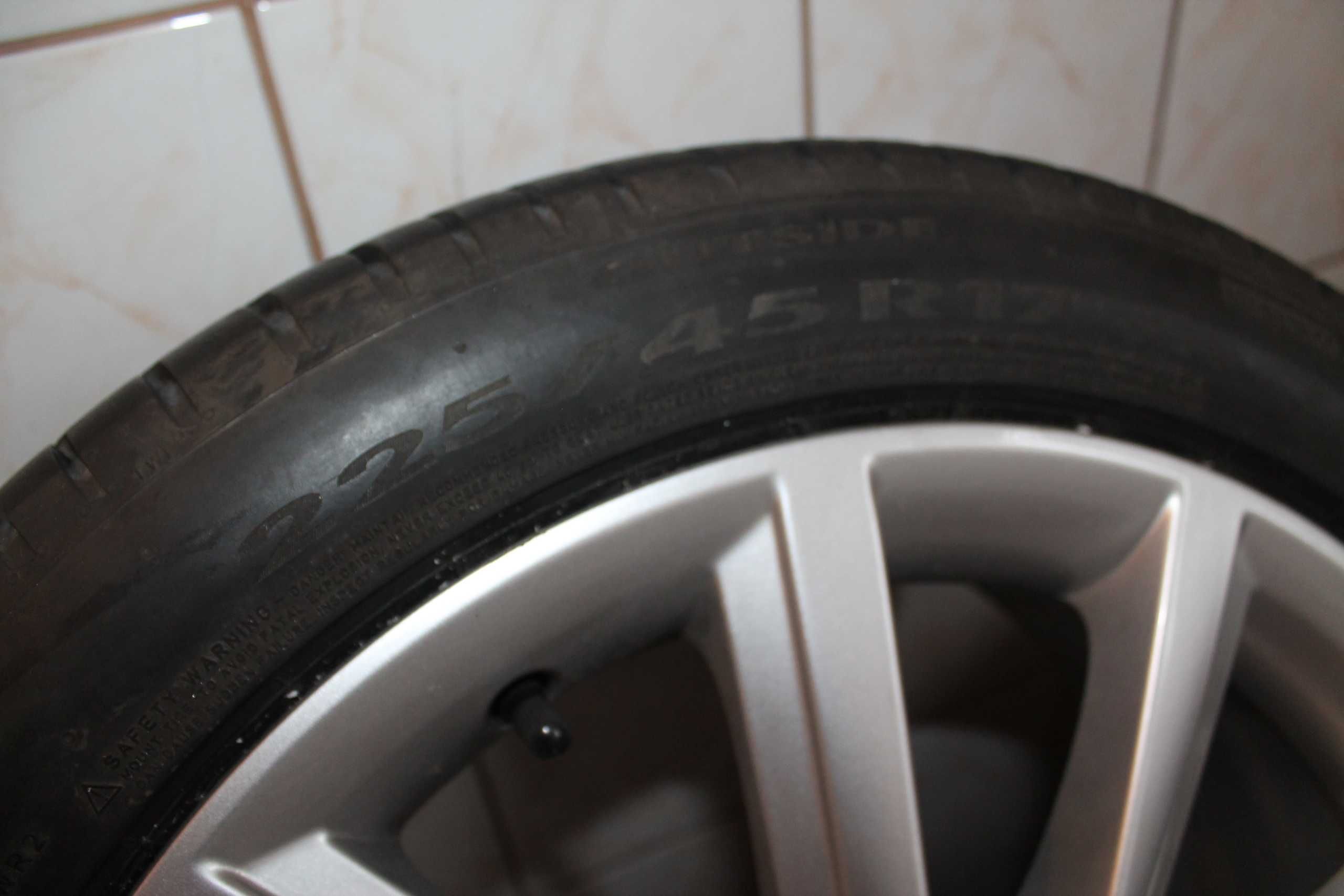Felgi aluminiowe całe koła 17 cali Skoda jak nowe