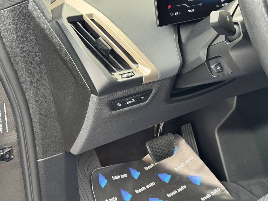 BMW iX 2023 freshauto