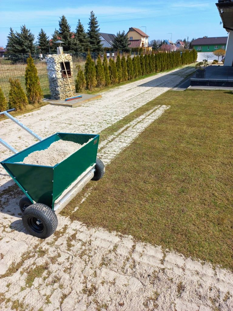Posypywarka piasku aerator wertykulator glebogryzarka swider wynajem