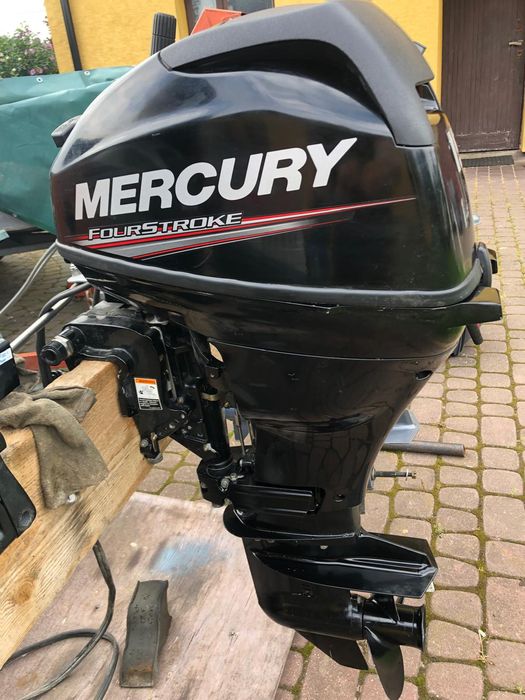 Silnik zaburtowy Mercury 15