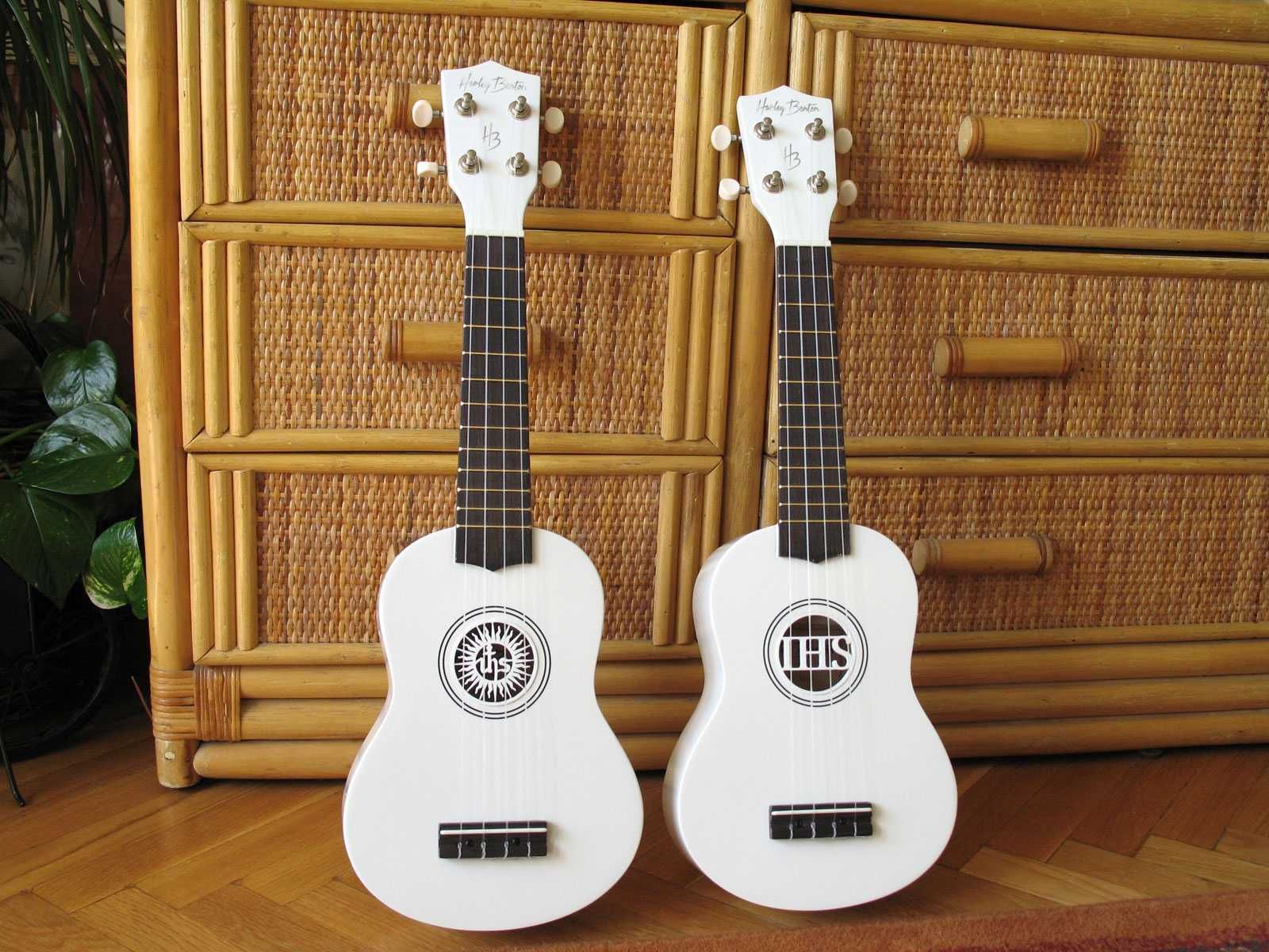 Ukulele sopranowe z rozetą IHS