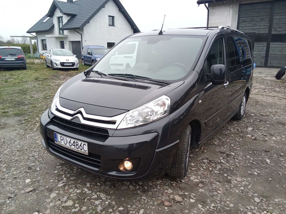 Wynajem busa 8/9 osobowego