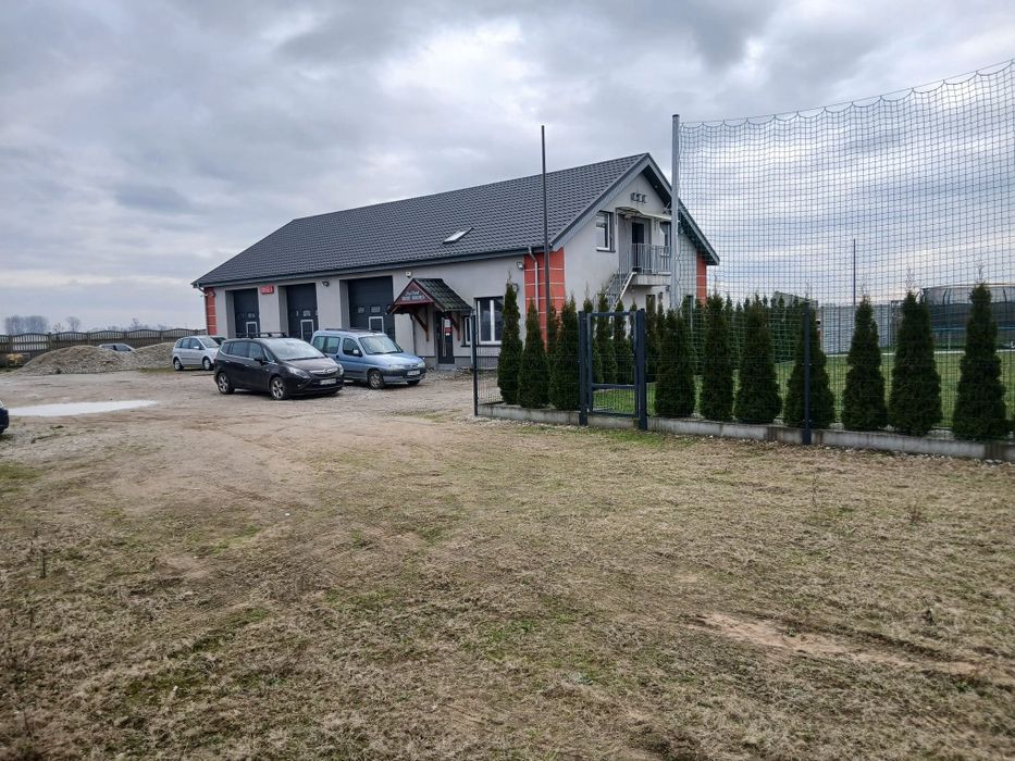 Biuro / siedziba firmy / plac / autokomis