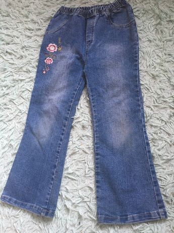 Wygodne jeansy w gumke ok 116/122