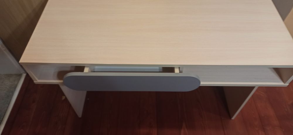 Sprzedam  biurko 110x53