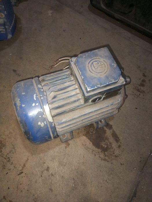 Продам мотор Marella 2.2 220-320v