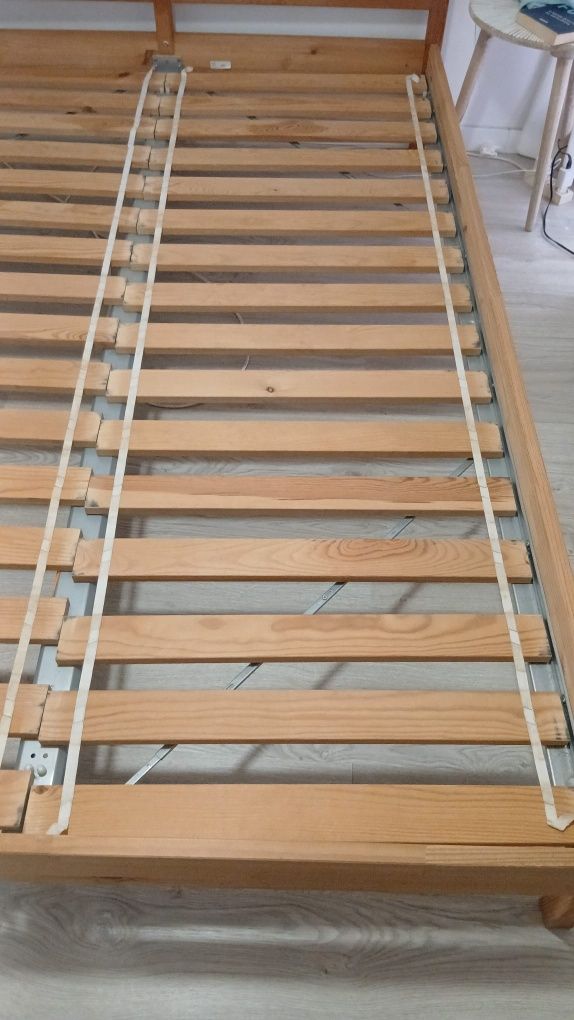 Cama de casal com estrado + colchão