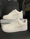 Biały\NikeForce1*airDamskieKomfort ZniżkaTrampkiNeutralne 40.5