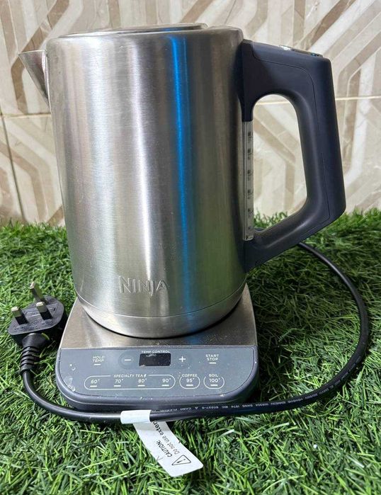 Електрочайник Ninja KT200UK