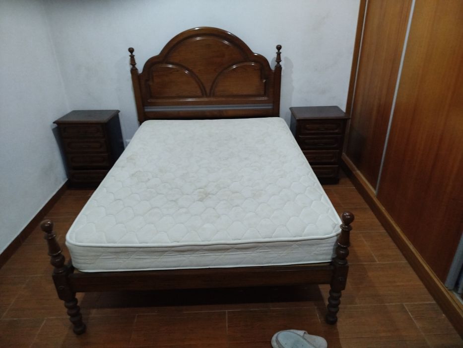 Mobília de quarto antiga