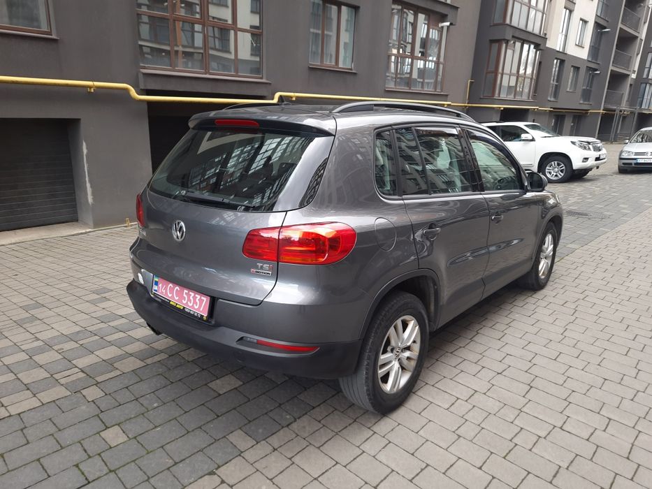 VW Tiguan Автомат 4×4 ПОВНИЙ ПРИВІД
2016