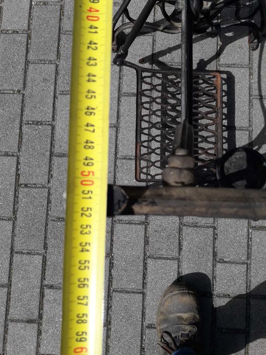 Stolik nogi podstawa od maszyny Singer żeliwo stary retro