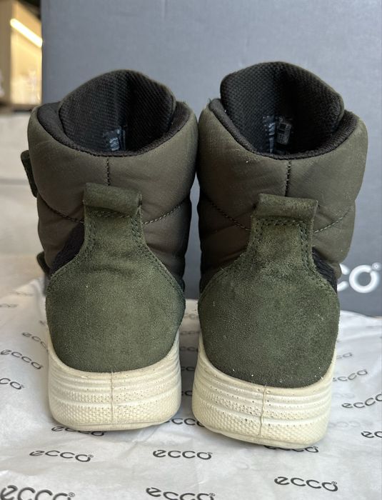 Взуття ботінки Ecco