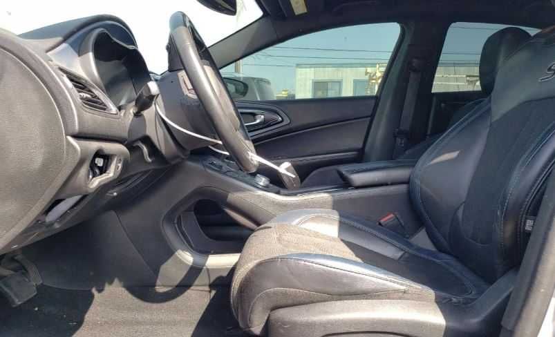 Chrysler 200 S, крайслер 200