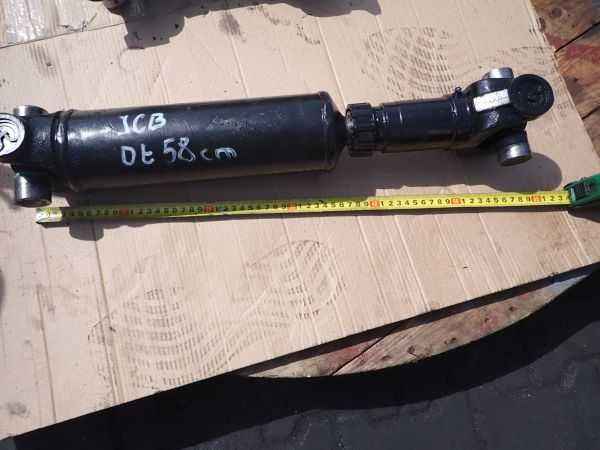 Koparka JCB 3CX 4CX - Wał pędny ok 32 cm tylny , Wały napędowe