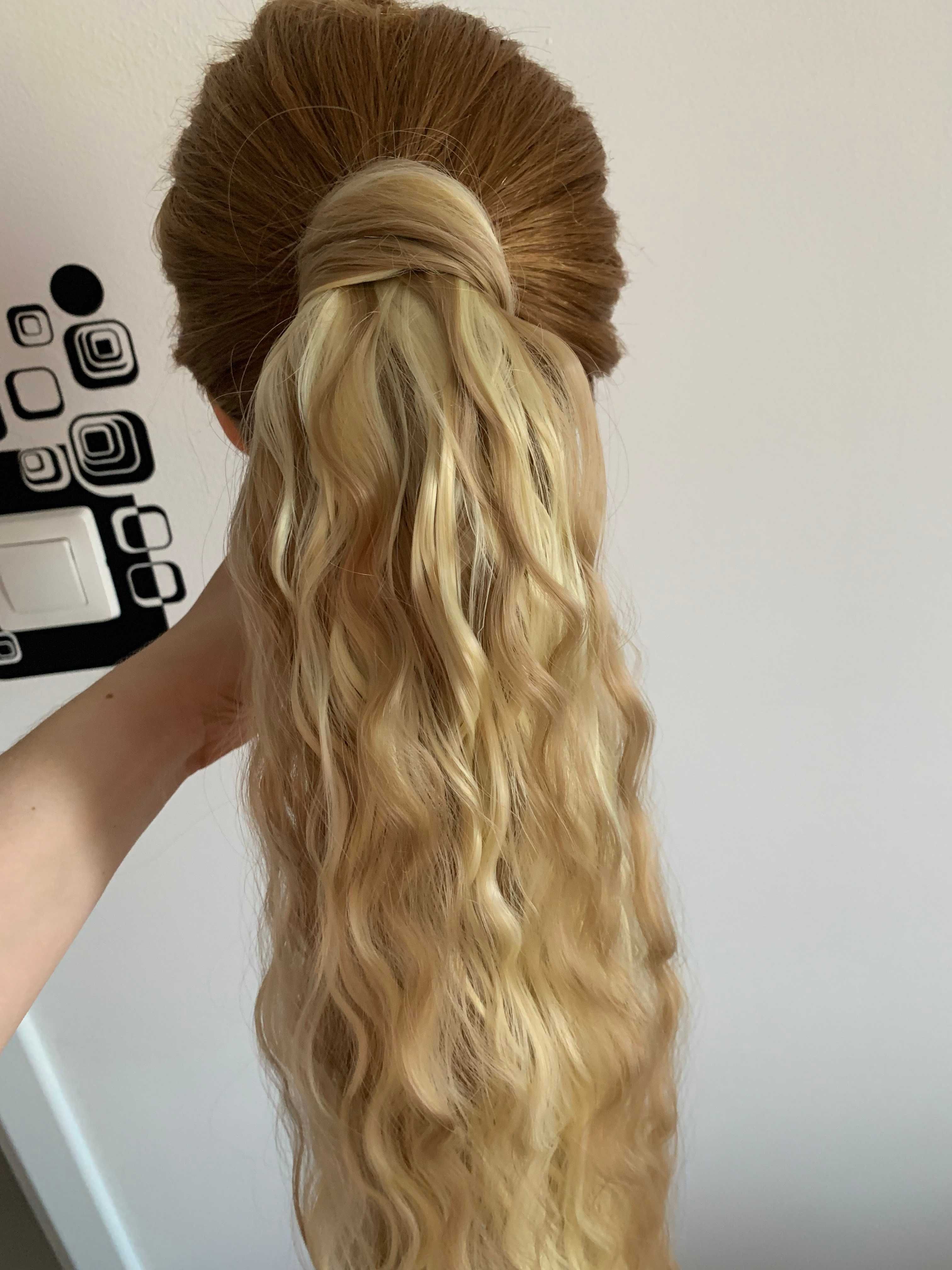 Doczepiany kucyk mix ciemny i jasny blond pasemka falowany długi 60 cm