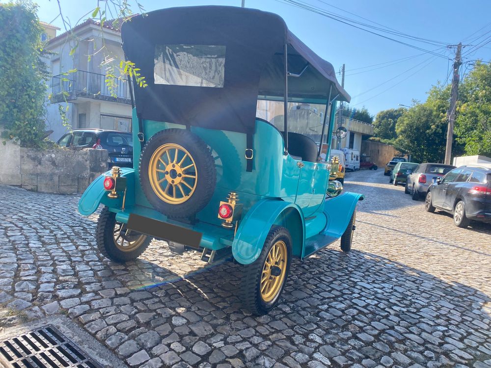 Tuk tuk calhambeque vintage