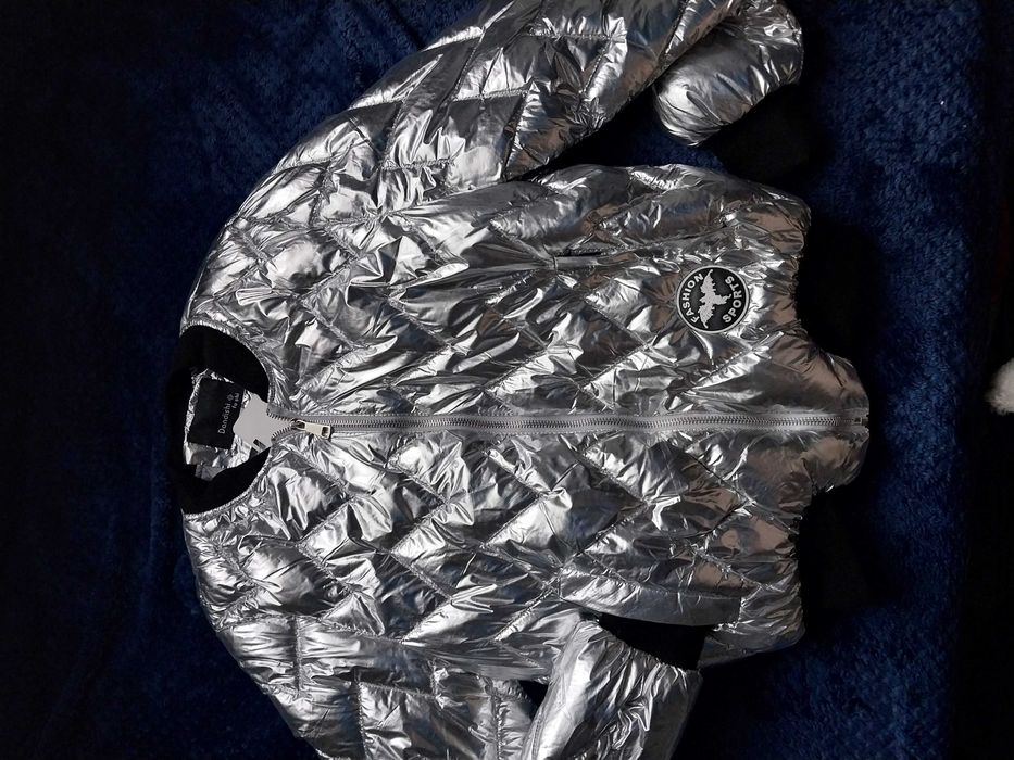 Куртка демісезонна на дівчинку  р.158