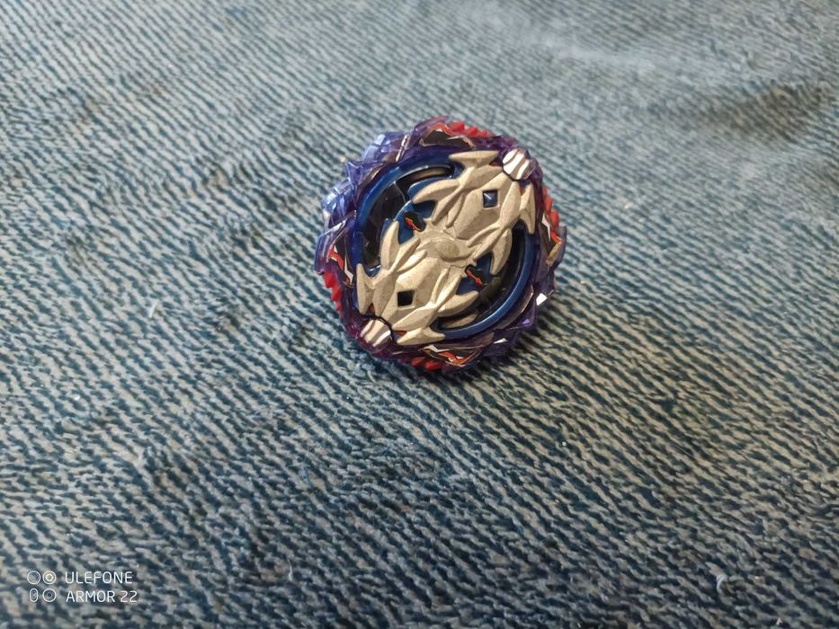 Бейблейди 2шт. з запускалкою