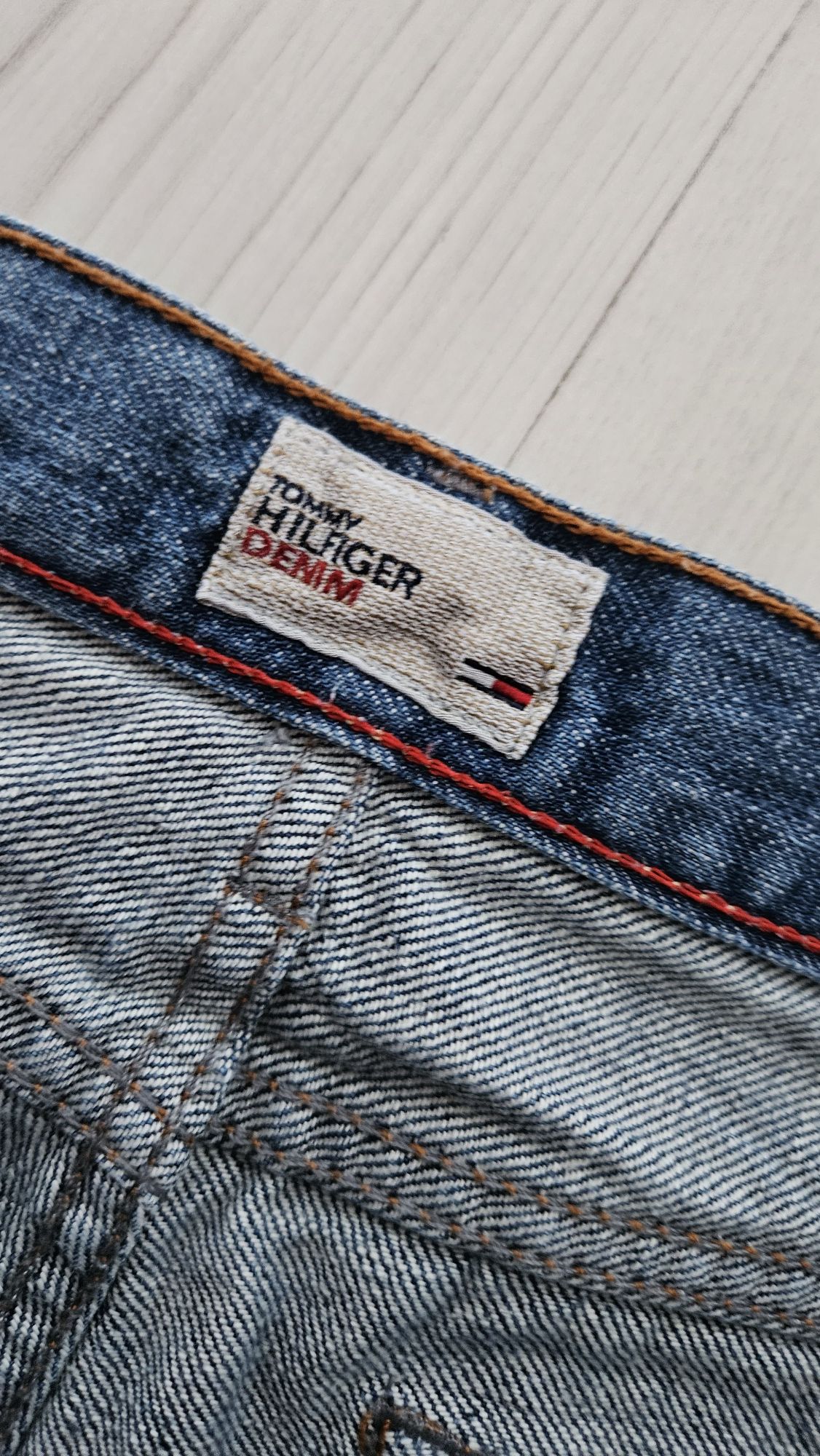 Spodnie jeans 38 s m jeansowe w28 L 32 Tommy hilfiger