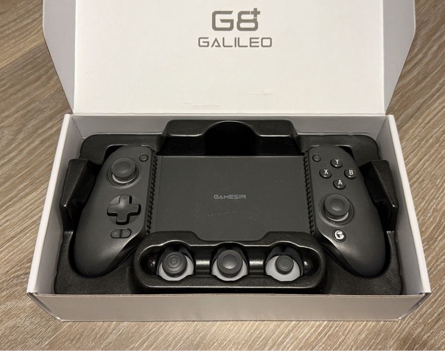 Продам геймпад gamesir g8+