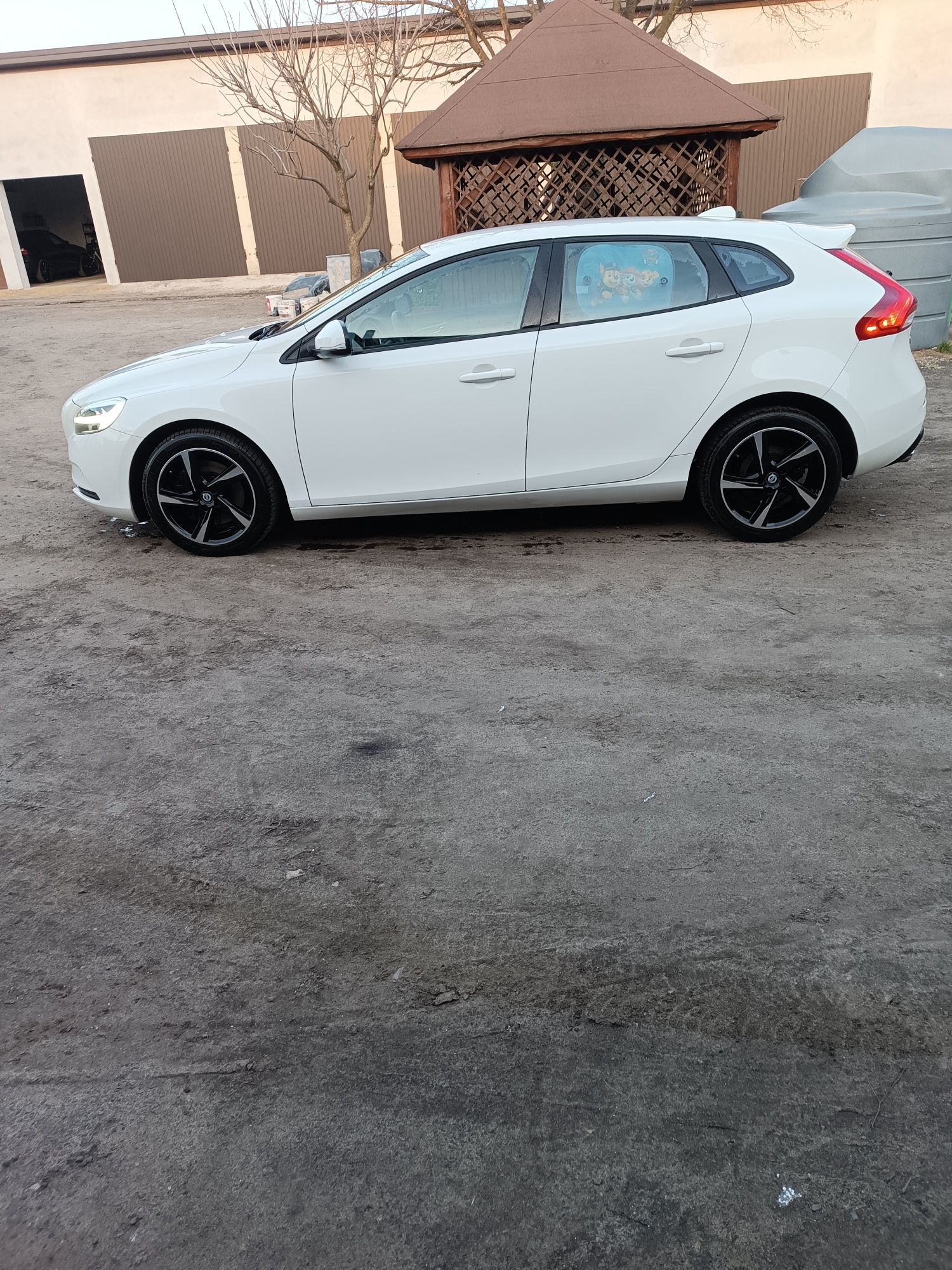 Sprzedam Volvo V40