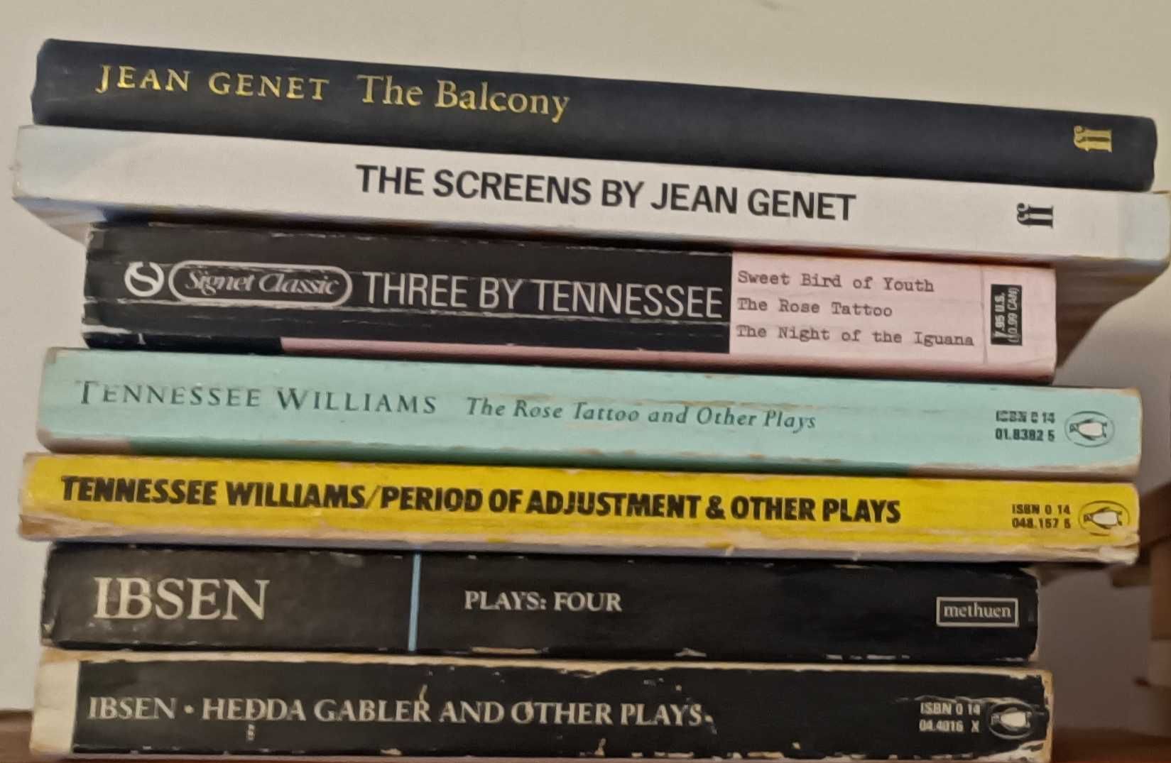 Livros em inglês teatro e outros temas