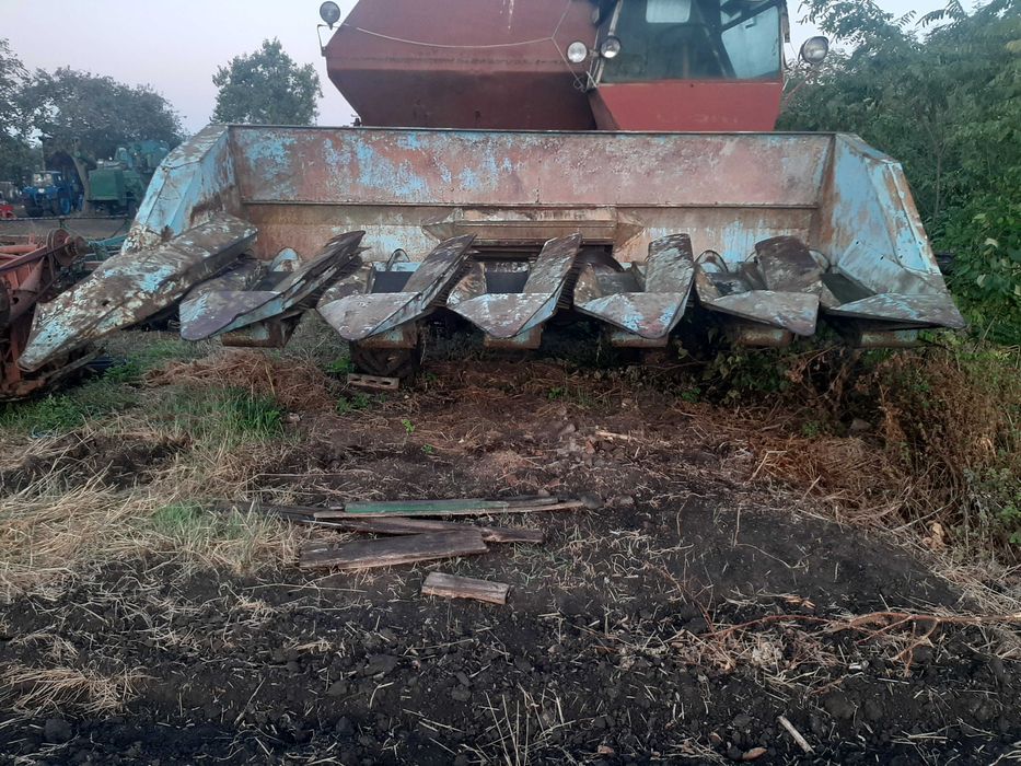 Жатка подсолнуха  нива ск 5