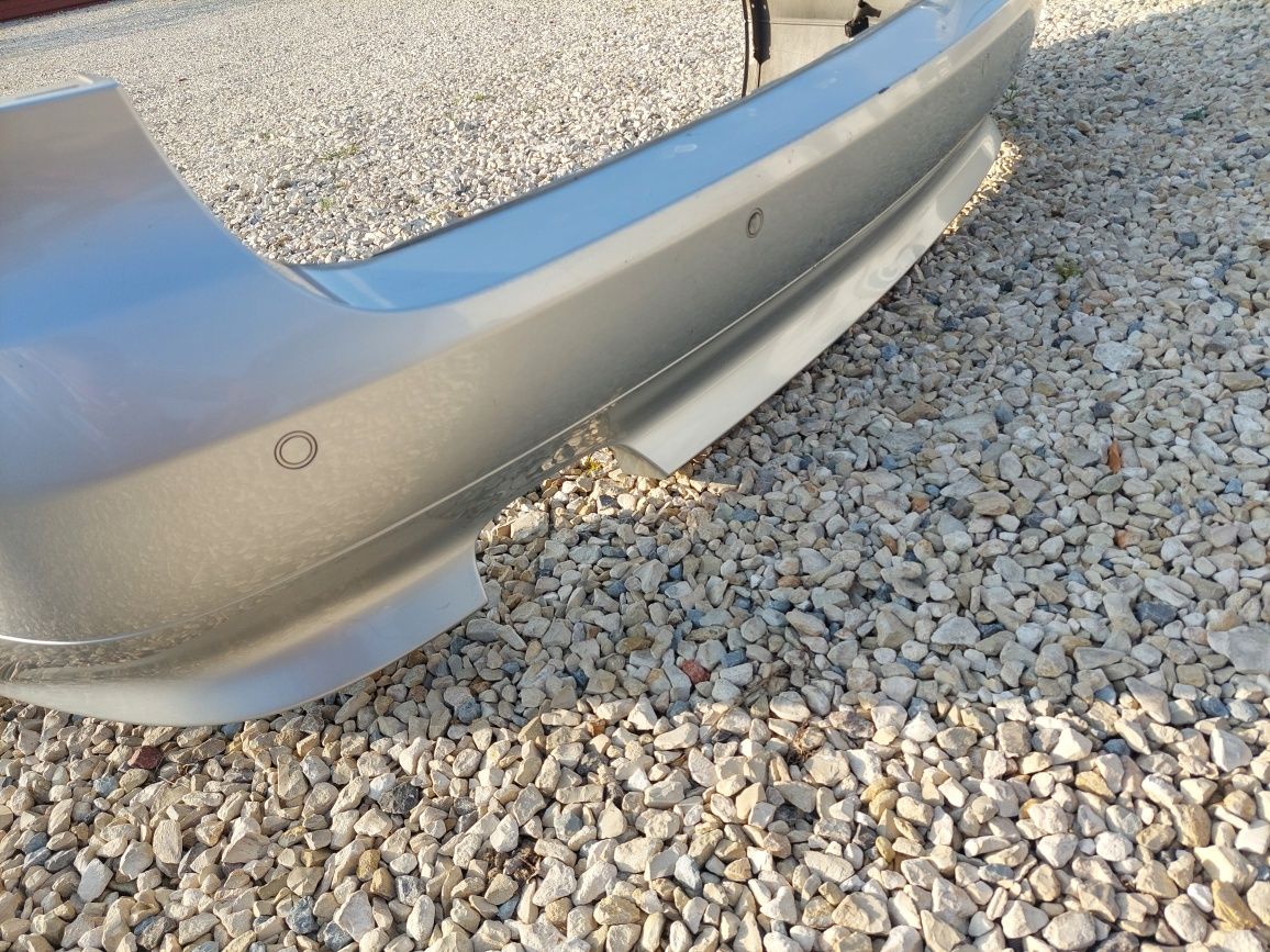 Zderzak Kompletny Tył BMW E61 Titansilber Przed lift