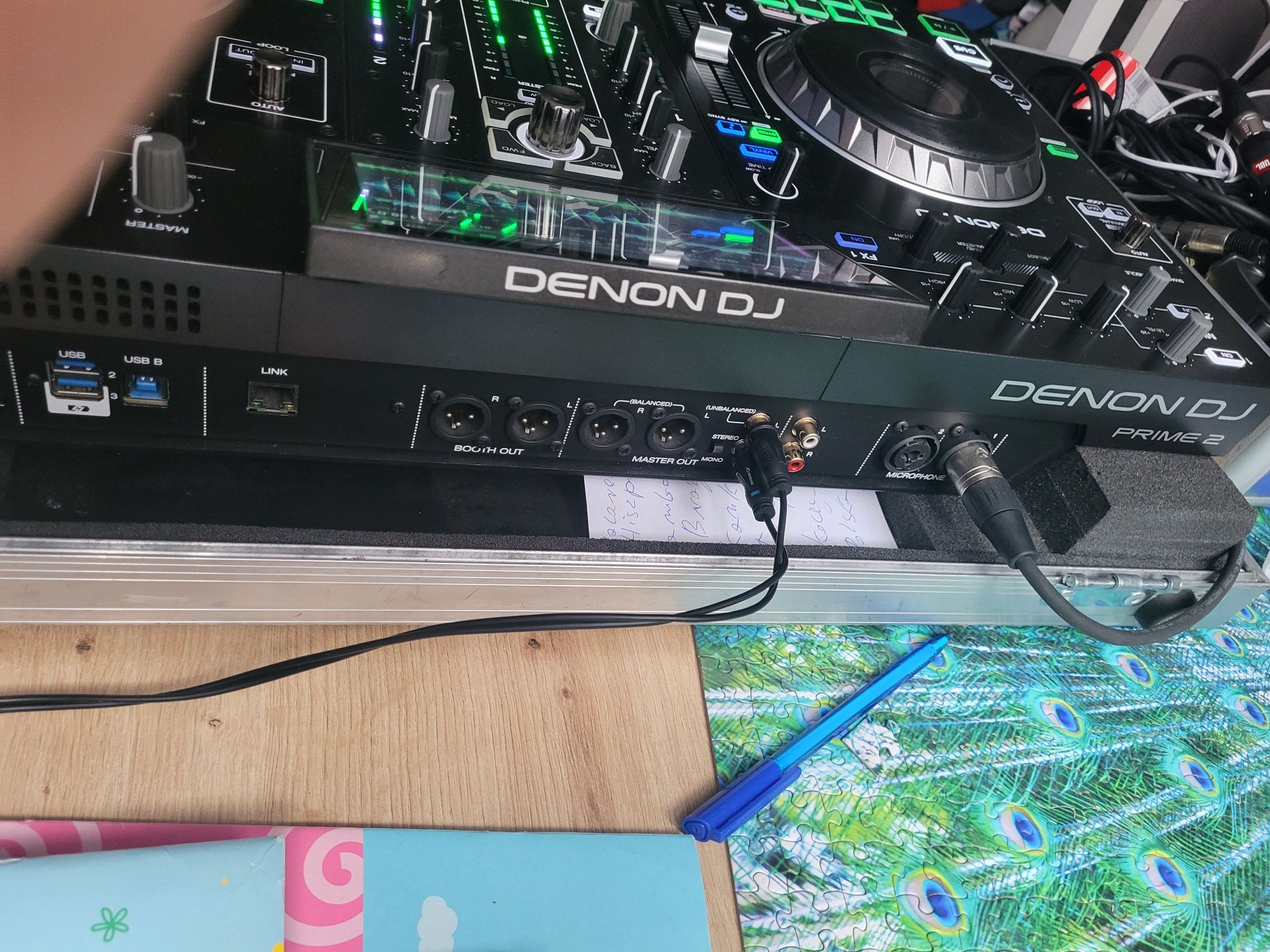 Sprzedam  konsolę Denon prime plus case case