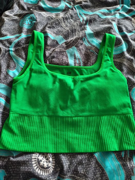 Топ спортивний  H & M