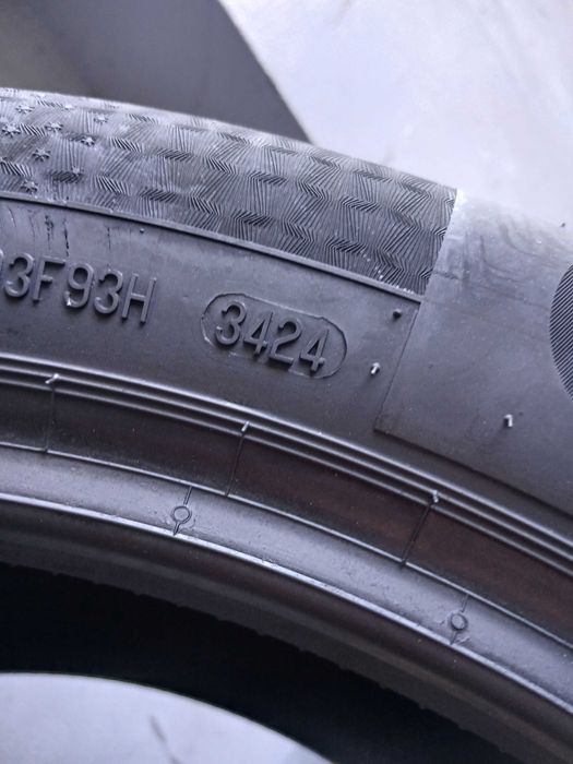 Opona wielosezonowa Continental All Season Contact 2 225/55/18