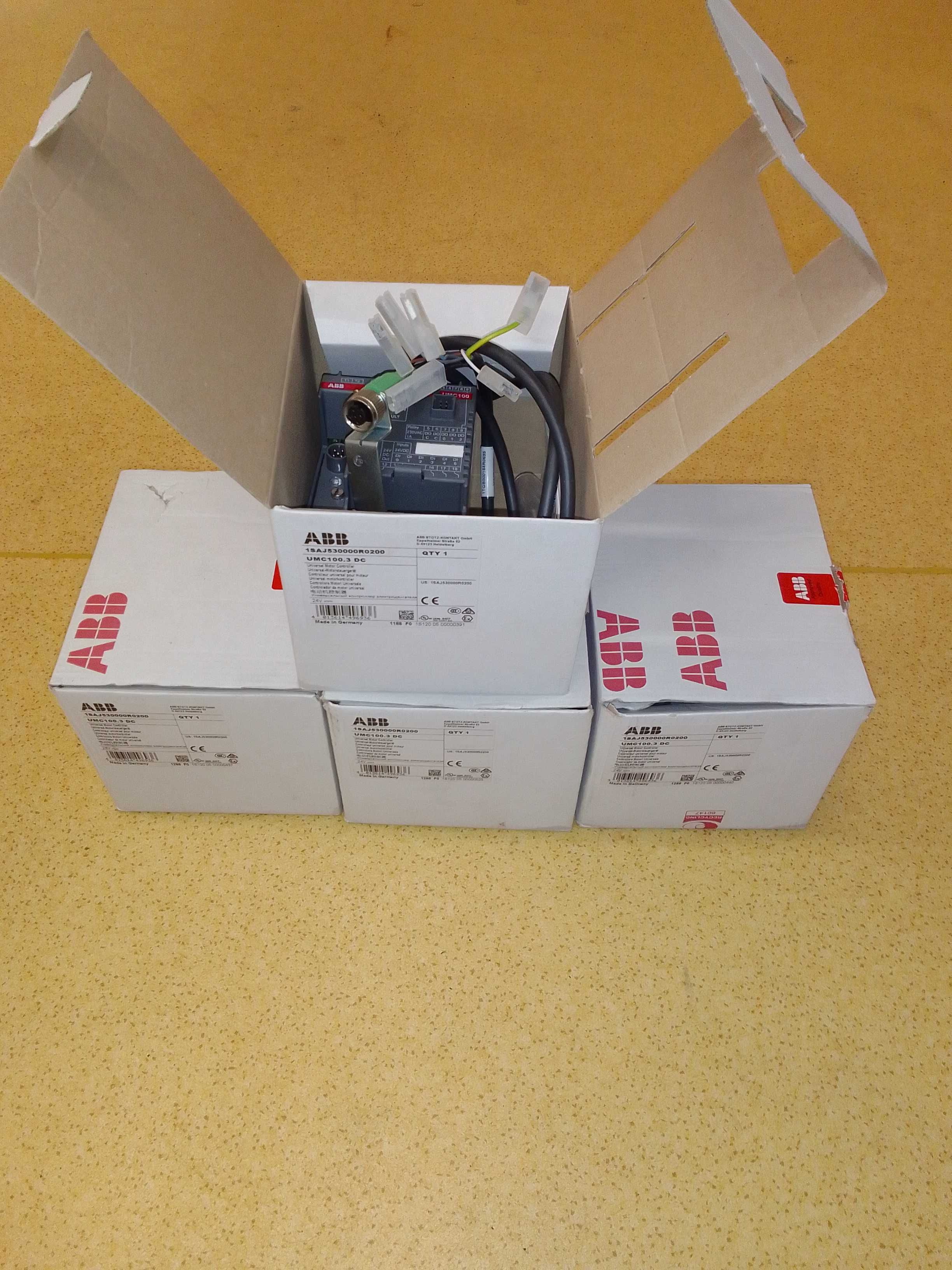 Kontroler silnika ABB UMC100.3 DC 1SAJ530000R0200