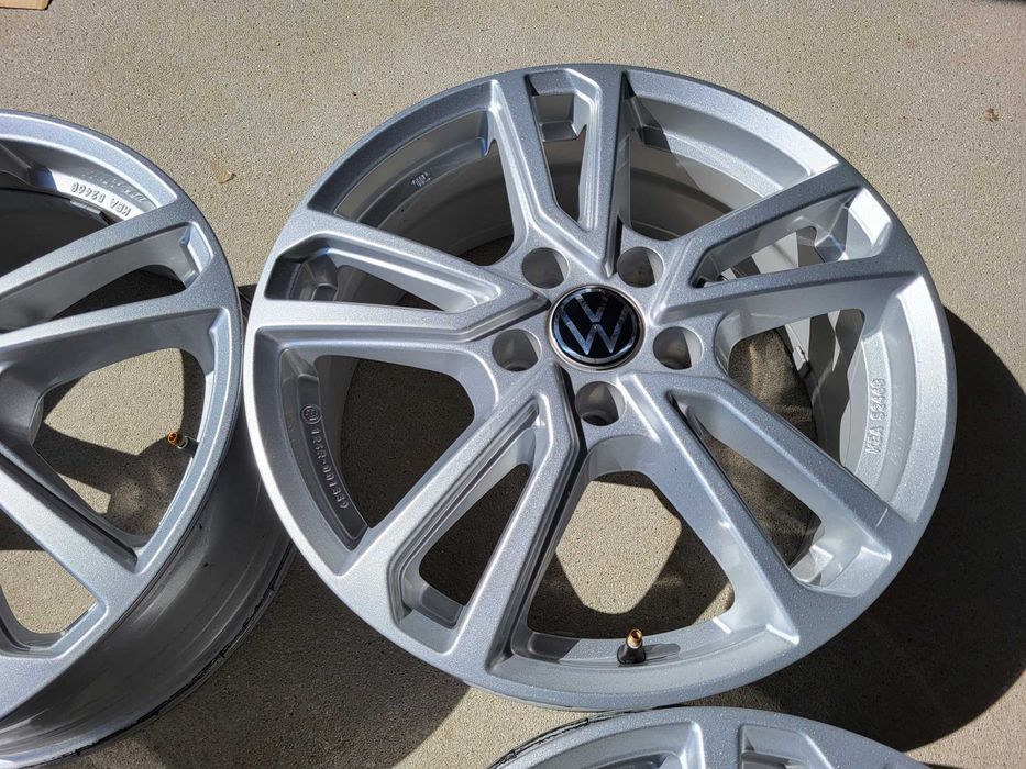 [775] Felgi aluminiowe 17 Cali 5x112 ET40 7Jx17H2 VW! R Design