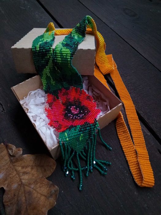 Маковий ґердан з чеського бісеру