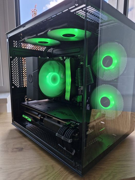 Komputer Gamingowy R5/RX/16gb ramu/Ssd 512gb