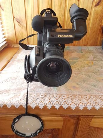Видеокамера Panasonic M3000 (VHS)