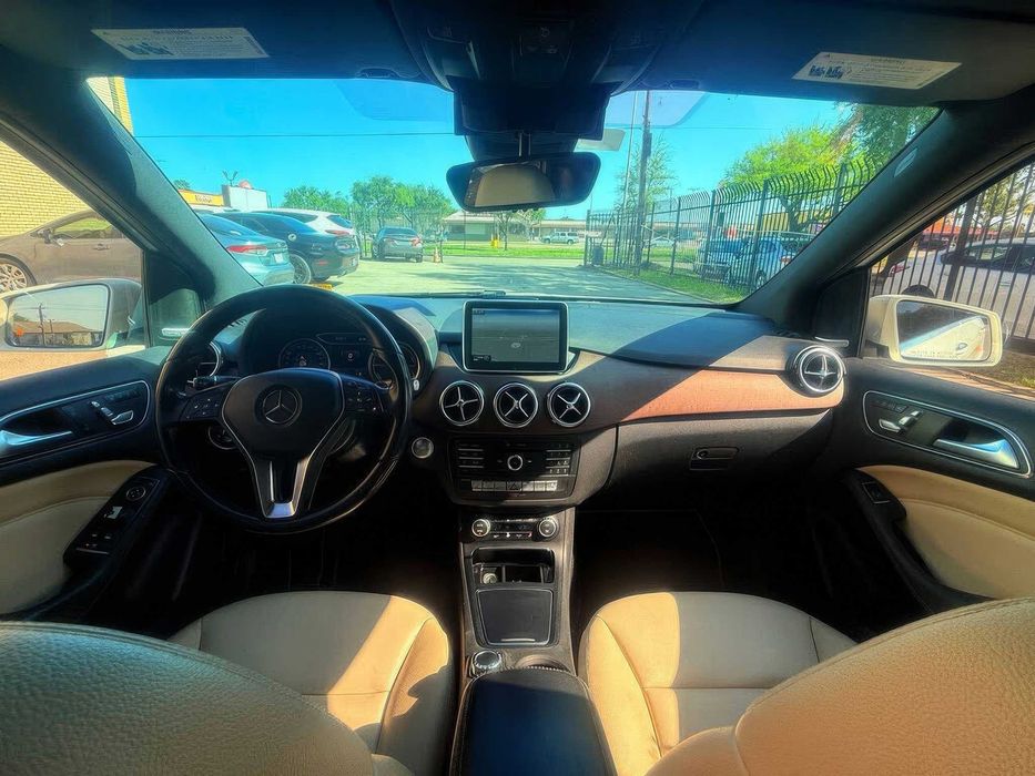 Mercedes-Benz B-Class Electric Drive      2015